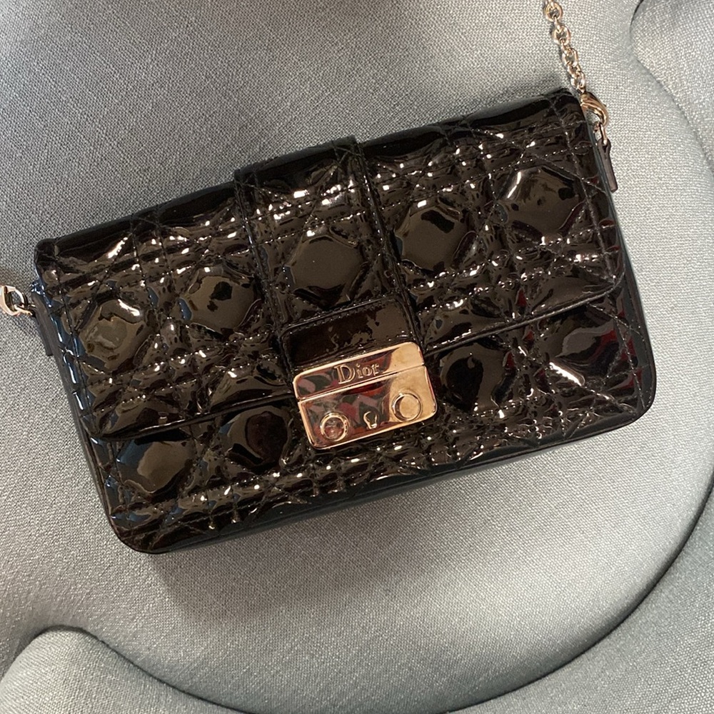 Christian Dior Authentic Small Cannage Miss Dior Patent Leather Black Crossbody - Picture 3 of 9